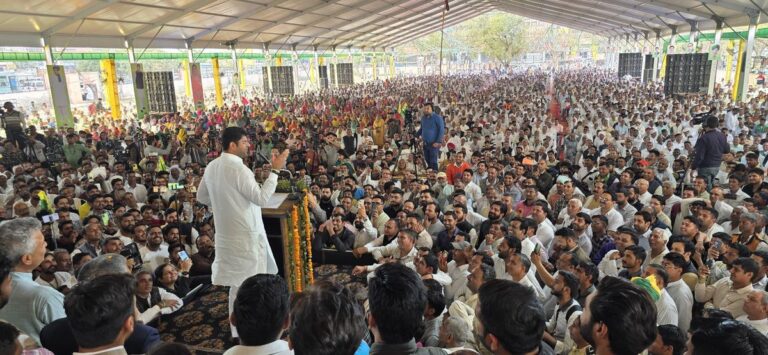 BJP ने दिया रोहतक का ऑफर, हमने 5100 पेंशन करने पर सभी सीट छोड़ने की कही बात- दुष्यंत चौटाला | Action Punjab