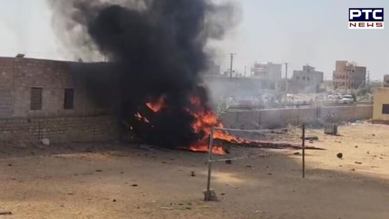IAF’s Tejas aircraft crashes near students’ hostel in Jaisalmer | ActionPunjab