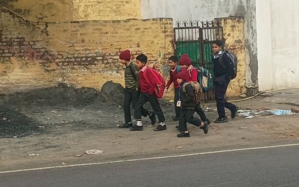 हरियाणा में उत्तरी हवाओं का असर: दिन व रात का तापमान लुढ़कने से ठंड बढ़ी, आने वाले सप्ताह तक मौसम शुष्क व साफ