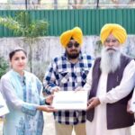 ਗੁਰਮੀਤ ਸਿੰਘ ਖੁੱਡੀਆਂ ਨੇ ਸਾਥੀ ਪੋਰਟਲ ਕਾਰਜਾਂ ਨੂੰ ਸੁਚਾਰੂ ਬਣਾਉਣ ਲਈ ਸੀਡ ਸਰਟੀਫ਼ਿਕੇਸ਼ਨ ਅਫ਼ਸਰਾਂ ਨੂੰ  ਸੌਂਪੇ 40 ਟੈਬਲੇਟਸ