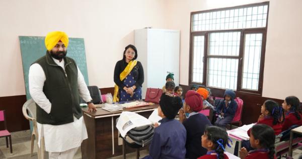 ਪੰਜਾਬ ਸਿੱਖਿਆ ਕ੍ਰਾਂਤੀ ਤਹਿਤ ਖਸਤਾ ਹਾਲ ਮਸੌਲ ਦੇ ਸਰਕਾਰੀ ਸਕੂਲ ਨੂੰ ਮਾਡਲ ਸਕੂਲ ਵਿੱਚ ਬਦਲਿਆ: ਹਰਜੋਤ ਸਿੰਘ ਬੈਂਸ