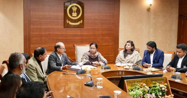 ਡਾ. ਬਲਜੀਤ ਕੌਰ ਵੱਲੋਂ ਨਵ-ਨਿਯੁਕਤ ਭਲਾਈ ਬੋਰਡ ਚੇਅਰਪਰਸਨਜ ਨਾਲ ਪਹਿਲੀ ਅਧਿਕਾਰਕ ਮੀਟਿੰਗ; ਹਰ ਵਰਗ ਦੇ ਹਿੱਤਾਂ ਦੀ ਸੁਰੱਖਿਆ ਸਰਕਾਰ ਦੀ ਪ੍ਰਮੁੱਖ ਤਰਜੀਹ