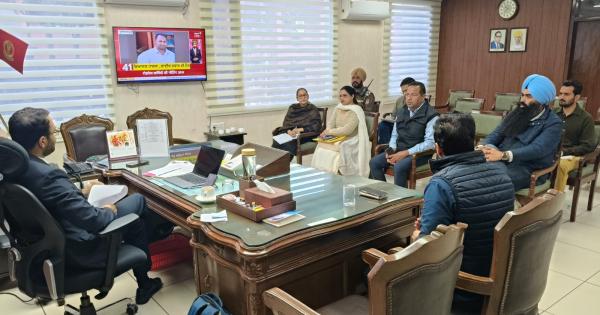 ਜ਼ਿਲ੍ਹਾ ਪ੍ਰਸ਼ਾਸਨ ਸਹੂਲਤਾਂ ਮੁਹਈਆ ਕਰਾਉਣ ਲਈ ਵਚਨਬੱਧ, ਲੋਕ ਵੀ ਦੇਣ ਸਹਿਯੋਗ: ਹਰਪ੍ਰੀਤ ਸਿੰਘ