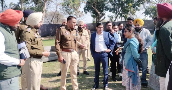 ਗਰਾਊਂਡ ਜ਼ੀਰੋ ‘ਤੇ ਪਹੁੰਚ ਕੇ ਡਿਪਟੀ ਕਮਿਸ਼ਨਰ ਅਤੇ ਐਸ.ਐਸ.ਪੀ ਵੱਲੋਂ “ਸੂਫ਼ੀ ਫੈਸਟੀਵਲ” ਅਤੇ “ਪੰਜਾਬ ਸਖੀ ਸ਼ਕਤੀ ਮੇਲਾ” ਦੇ ਪ੍ਰਬੰਧਾਂ ਦੀ ਵਿਸਤ੍ਰਿਤ ਸਮੀਖਿਆ
