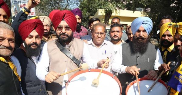 'ਦਲਿਤ ਵਿਰੋਧੀ ਕਾਂਗਰਸ' ਖਿਲਾਫ 'ਆਪ' ਨੇ ਪੰਜਾਬ ਭਰ ਵਿੱਚ ਕੀਤੇ ਵਿਰੋਧ ਪ੍ਰਦਰਸ਼ਨ, ਪ੍ਰਤਾਪ ਬਾਜਵਾ ਨੇ ਮੰਤਰੀ ਈਟੀਓ 'ਤੇ ਕੀਤੀ ਸੀ ਜਾਤੀਵਾਦੀ ਟਿੱਪਣੀ