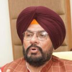 ਬਟਾਲਾ ਵਿੱਚ ਹੈਰੋਇਨ ਲੈਂਦੇ ਫੜੇ ਗਏ ਕਾਂਗਰਸੀ ਆਗੂ ਨੇ ਪਾਰਟੀ ਦਾ ਅਸਲੀ ਚਿਹਰਾ ਕੀਤਾ ਬੇਨਕਾਬ: ਕੁਲਦੀਪ ਸਿੰਘ ਧਾਲੀਵਾਲ