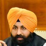 ਫ਼ਾਜ਼ਿਲਕਾ ਦੇ ਬਸਤੀ ਹਜ਼ੂਰ ਸਕੂਲ ਦੇ ਮੁੜ ਨਿਰਮਾਣ ਦੇ ਹੁਕਮ, ਛੇ ਮਹੀਨਿਆਂ ਵਿੱਚ ਤਿਆਰ ਹੋਵੇਗੀ ਨਵੀਂ ਇਮਾਰਤ: ਹਰਜੋਤ ਸਿੰਘ ਬੈਂਸ