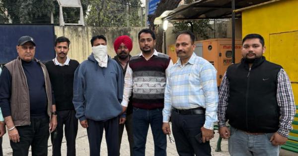 ਵਿਜੀਲੈਂਸ ਬਿਊਰੋ ਨੇ ਏਐਸਆਈ ਨੂੰ 15000 ਰੁਪਏ ਰਿਸ਼ਵਤ ਲੈਂਦਿਆਂ ਰੰਗੇ ਹੱਥੀਂ ਕਾਬੂ ਕੀਤਾ