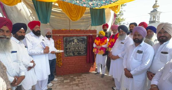 ਕੈਬਨਿਟ ਮੰਤਰੀ ਹਰਭਜਨ ਸਿੰਘ ਈਟੀਓ ਨੇ ਜੰਡਿਆਲਾ ਗੁਰੂ ਹਲਕੇ ਦੀਆਂ ਸੰਪਰਕ ਸੜਕਾਂ ਦੇ ਕੰਮ ਸ਼ੁਰੂ ਕਰਵਾਏ