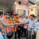 ਵਿਧਾਇਕ ਸ਼ੈਰੀ ਕਲਸੀ ਨੇ ਵਾਰਡ ਨੰਬਰ 33 ਵਿਖੇ ਲੋਕਾਂ ਦੀ ਸਮੱਸਿਆ ਦਾ ਨਿਪਟਾਰਾ ਕਰਦਿਆਂ ਗਲੀ ਬਣਾਉਣ ਦਾ ਨੀਂਹ ਪੱਥਰ ਰੱਖਿਆ