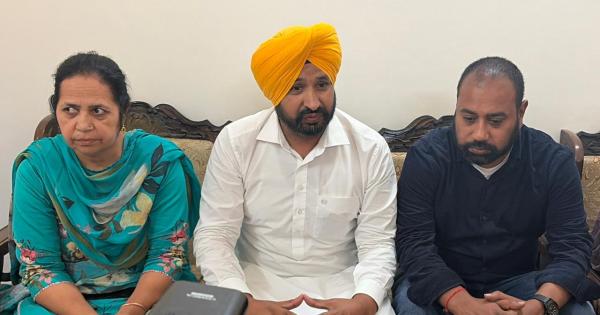 ਮੁੱਖ ਮੰਤਰੀ ਮਾਵਾਂ-ਧੀਆਂ ਸਤਿਕਾਰ ਯੋਜਨਾ