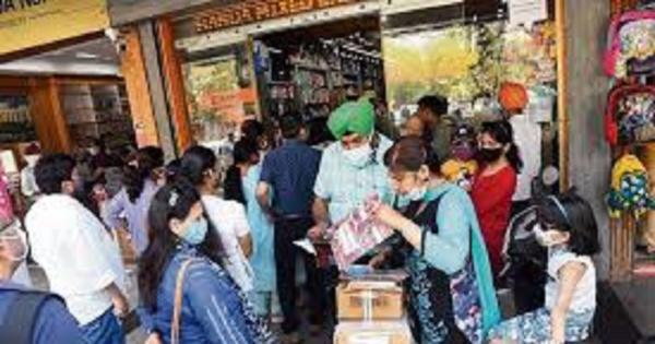 ਪ੍ਰਾਈਵੇਟ ਸਕੂਲਾਂ ਨੂੰ ਚਿਤਾਵਨੀ: ਕਿਤਾਬਾਂ-ਵਰਦੀਆਂ ਲਈ ਮਾਪਿਆਂ ਨੂੰ ਮਜਬੂਰ ਕੀਤਾ ਤਾਂ ਮਾਨਤਾ ਹੋਵੇਗੀ ਰੱਦ