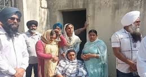 ਗੁਰਦਾਸਪੁਰ ਐਨਕਾਊਂਟਰ: ਪੁਲਿਸ ਮੁਲਾਜ਼ਮਾਂ ਦੇ ਕਾਤਲ ਦਾ ਹੋਵੇਗਾ ਪੋਸਟਮਾਰਟਮ, ਕੋਰਟ ਦੇ ਹੁਕਮਾਂ 'ਤੇ ਹਸਪਤਾਲ ਪੁੱਜੇ ਪਰਿਵਾਰਕ ਮੈਂਬਰ