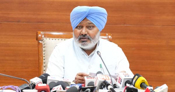 ਪੰਜਾਬ ਦੇ ਹੋਸਪਿਟੈਲਿਟੀ ਖੋਤਰ ਵਿੱਚ 200 ਕਰੋੜ ਰੁਪਏ ਦੇ ਟਰਨਓਵਰ ਛੁਪਾਉਣ ਦਾ ਪਰਦਾਫਾਸ਼, ਡਾਟਾ-ਆਧਾਰਿਤ ਜਾਂਚ ਰਾਹੀਂ ਕਾਰਵਾਈ ਤੇਜ਼: ਹਰਪਾਲ ਸਿੰਘ ਚੀਮਾ