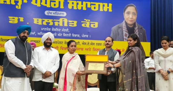 ਅਨੁਸੂਚਿਤ ਜਾਤੀਆਂ ਨੂੰ ਵਜ਼ੀਫ਼ੇ ਵੰਡਣ ਵਿੱਚ ਪੰਜਾਬ ਕੌਮੀ ਪੱਧਰ ’ਤੇ ਦੂਜੇ ਸਥਾਨ ’ਤੇ , ਭਗਵੰਤ ਮਾਨ ਸਰਕਾਰ ਅਧੀਨ ਲਗਭਗ 10 ਲੱਖ ਵਿਦਿਆਰਥੀਆਂ ਨੂੰ ਮਿਲਿਆ ਲਾਭ : ਡਾ. ਬਲਜੀਤ ਕੌਰ