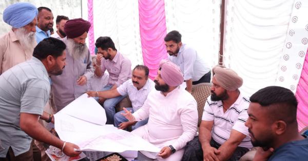 ਹਰਜੋਤ ਸਿੰਘ ਬੈਂਸ ਨੇ ਪਿੰਡ ਹਾਜੀਪੁਰ ਵਿੱਚ ਵਿਕਾਸੀ ਵਾਅਦੇ ਕੀਤੇ ਪੂਰੇ