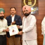 ਹਰਦੀਪ ਸਿੰਘ ਮੁੰਡੀਆਂ ਨੇ 14 ਉਮੀਦਵਾਰਾਂ ਨੂੰ ਤਰਸ ਦੇ ਆਧਾਰ ‘ਤੇ ਨਿਯੁਕਤੀ ਪੱਤਰ ਸੌਂਪੇ