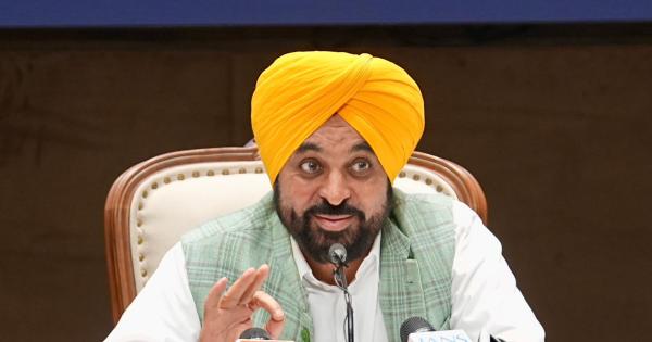 4 ਸਾਲਾਂ ਵਿੱਚ ਸਿੱਖਿਆ ਬਜਟ ਵਧਾ ਕੇ 19,279 ਕਰੋੜ ਰੁਪਏ ਕੀਤਾ, 60 ਸਕੂਲ ਆਫ਼ ਐਮੀਨੈਂਸ ਖੋਲ੍ਹੇ, 740 ਵਿਦਿਆਰਥੀਆਂ ਨੇ ਜੇ.ਈ.ਈ. ਪ੍ਰੀਖਿਆ ਅਤੇ 1284 ਨੇ ਨੀਟ ਪ੍ਰੀਖਿਆ ਪਾਸ ਕੀਤੀ: ਮੁੱਖ ਮੰਤਰੀ ਭਗਵੰਤ ਸਿੰਘ ਮਾਨ