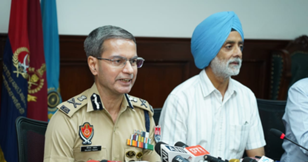 ਨਸ਼ਾ ਤਸਕਰ ਅਦਾਲਤ ਵਿੱਚ ਕਿਉਂ ਹਾਰ ਰਹੇ ਹਨ: ਪੰਜਾਬ ਦੇ ਪੁਲਿਸਿੰਗ ਮਾਡਲ ਤੇ ਇੱਕ ਝਾਤ ਜਿਸ ਕਰਕੇ ਪੰਜਾਬ ਦੇਸ਼ ਭਰ ਦੇ ਵਿਚ ਨਸ਼ਿਆਂ ਸੰਬੰਧੀ ਗ੍ਰਿਫਤਾਰੀਆਂ ਹੈ 'ਚ ਮੋਹਰੀ