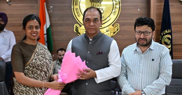 ਲੋਕ ਸਭਾ ਮੈਂਬਰ ਡਾ. ਰਾਜ ਕੁਮਾਰ ਚੱਬੇਵਾਲ ਨੇ ਵਿਕਾਸ ਕਾਰਜਾਂ ਤੇ ਭਲਾਈ ਸਕੀਮਾਂ ਦੀ ਕੀਤੀ ਸਮੀਖਿਆ