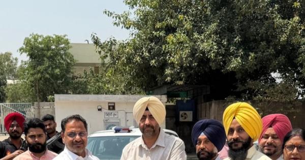 ਪੀ.ਆਰ.ਟੀ.ਸੀ. ਚੇਅਰਮੈਨ ਐਡਵੋਕੇਟ ਹਰਪਾਲ ਜੁਨੇਜਾ ਵੱਲੋਂ ਸੰਗਰੂਰ ਡਿਪੂ ਅਤੇ ਬੱਸ ਅੱਡੇ ਦੀ ਅਚਨਚੇਤ ਚੈਕਿੰਗ