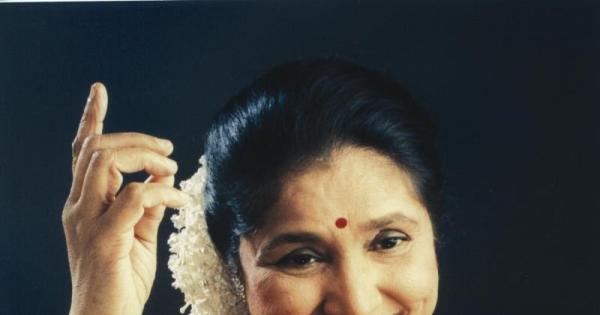 82 ਸਾਲਾਂ ਦਾ ਗਾਇਕੀ ਸਫ਼ਰ, 20 ਭਾਸ਼ਾਵਾਂ 'ਚ 12,000 ਗੀਤ: ਆਸ਼ਾ ਭੌਂਸਲੇ ਦੀ ਅਦੁੱਤੀ ਪ੍ਰਾਪਤੀ