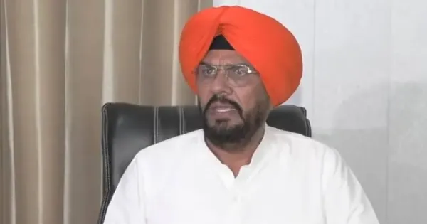 MLA ਕੁਲਦੀਪ ਸਿੰਘ ਧਾਲੀਵਾਲ ਦਾ ਵੱਡਾ ਐਕਸ਼ਨ, ਘਟੀਆ ਮਟੀਰੀਅਲ ਵਰਤਣ ਵਾਲੇ ਠੇਕੇਦਾਰ ‘ਤੇ ਕੇਸ ਦਰਜ