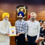 ਗੁਰਮੀਤ ਖੁੱਡੀਆਂ ਨੇ ਵੈਟਰਨਰੀ ਅਫ਼ਸਰਾਂ, ਇੰਸਪੈਕਟਰਾਂ ਅਤੇ ਡੇਅਰੀ ਵਿਕਾਸ ਇੰਸਪੈਕਟਰਾਂ ਨੂੰ ਨਿਯੁਕਤੀ ਪੱਤਰ ਸੌਂਪੇ