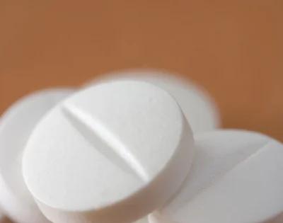 ਦਵਾਈਆਂ 'ਤੇ ਬਣੀ ਲਾਈਨ ਦਾ ਅਸਲ ਮਤਲਬ: ਕੀ ਤੁਸੀਂ ਜਾਣਦੇ ਹੋ ਇਸ ਦਾ ਕਾਰਨ?