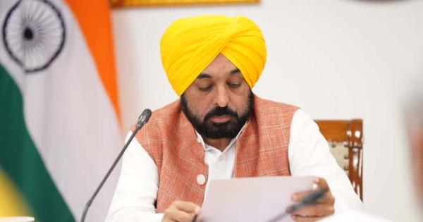 ਮੁੱਖ ਮੰਤਰੀ ਭਗਵੰਤ ਸਿੰਘ ਮਾਨ ਨੇ ਆਪਣੇ ਜੱਦੀ ਪਿੰਡ ਸਤੋਜ ਤੋਂ ਜਨਗਣਨਾ 2027 ਦੇ ਪਹਿਲੇ ਪੜਾਅ "ਘਰਾਂ ਦੀ ਸੂਚੀ ਅਤੇ ਗਣਨਾ" ਦਾ ਉਦਘਾਟਨ ਕੀਤਾ