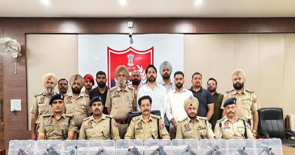 ਗੈਂਗਸਟਰਾਂ ਵਿਰੁੱਧ ਪਟਿਆਲਾ ਪੁਲਿਸ ਦਾ ਵੱਡਾ ਐਕਸ਼ਨ  20-25 ਸਾਲ ਦੇ ਮੁੰਡਿਆ ਦੇ ਦੇਖੋ ਕਾਰਨਾਮੇ