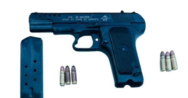 ਵਿਦੇਸ਼-ਅਧਾਰਤ ਗੈਂਗਸਟਰਾਂ ਦੇ ਚਾਰ ਸਾਥੀ ਦੋ ਪਿਸਤੌਲਾਂ ਸਮੇਤ ਗ੍ਰਿਫ਼ਤਾਰ