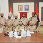ਸਰਹੱਦ ਪਾਰੋਂ ਨਸ਼ੀਲੇ ਪਦਾਰਥਾਂ ਦੀ ਤਸਕਰੀ ਵਾਲੇ ਕਾਰਟੇਲਾਂ ਨਾਲ ਸਬੰਧਤ ਪੰਜ ਵਿਅਕਤੀ 7 ਕਿਲੋ ਹੈਰੋਇਨ ਸਮੇਤ ਅੰਮ੍ਰਿਤਸਰ ਤੋਂ ਗ੍ਰਿਫ਼ਤਾਰ