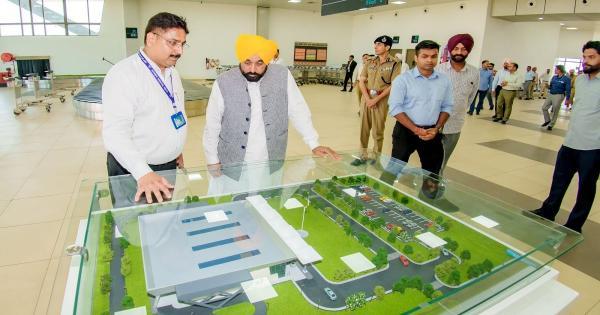 ਹਲਵਾਰਾ ਹਵਾਈ ਅੱਡੇ ਦਾ ਨਾਂ ਸ਼ਹੀਦ ਕਰਤਾਰ ਸਿੰਘ ਸਰਾਭਾ ਦੇ ਨਾਮ ਉਤੇ ਹੋਵੇ: ਭਗਵੰਤ ਸਿੰਘ ਮਾਨ