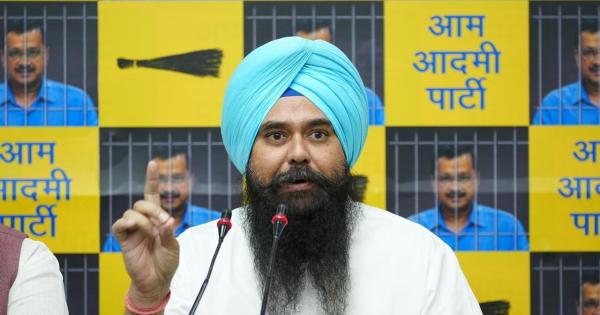 ਆਪ ਐਮਪੀ ਮਾਲਵਿੰਦਰ ਸਿੰਘ ਕੰਗ ਨੇ ਐਸਆਈਆਰ ਅਭਿਆਸ ਨੂੰ ਲੈ ਕੇ ਜਤਾਈ ਚਿੰਤਾ