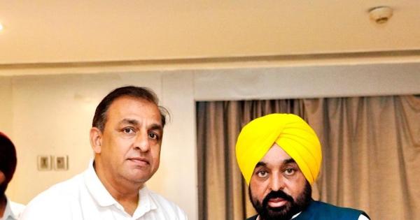 ਪੰਜਾਬ ਪਹਿਲੀ ਵਾਰ ਏਸ਼ੀਅਨ ਹਾਕੀ ਚੈਂਪੀਅਨਜ਼ ਟਰਾਫੀ ਦੀ ਮੇਜ਼ਬਾਨੀ ਕਰੇਗਾ, ਮੁੱਖ ਮੰਤਰੀ ਭਗਵੰਤ ਸਿੰਘ ਮਾਨ ਨੇ ਸ਼ਾਨਦਾਰ ਸਮਾਗਮ ਲਈ ਪੂਰਨ ਸਹਿਯੋਗ ਦਾ ਦਿੱਤਾ ਭਰੋਸਾ
