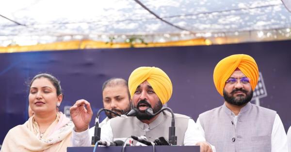 ਭਾਜਪਾ ਦੇ ਹੱਥ 700 ਕਿਸਾਨਾਂ ਦੇ ਖ਼ੂਨ ਨਾਲ ਰੰਗੇ ਹੋਏ, ਪੰਜਾਬ ਕਾਲੇ ਖੇਤੀ ਕਾਨੂੰਨਾਂ ਦੇ ਅਪਮਾਨ ਨੂੰ ਨਹੀਂ ਭੁੱਲੇਗਾ: ਮੁੱਖ ਮੰਤਰੀ ਭਗਵੰਤ ਸਿੰਘ ਮਾਨ