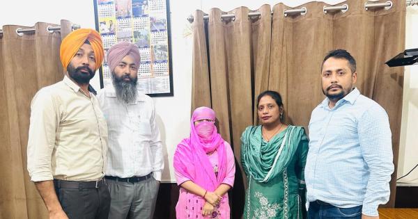 ਵਿਜੀਲੈਂਸ ਬਿਊਰੋ ਵੱਲੋਂ 15000 ਰੁਪਏ ਰਿਸ਼ਵਤ ਲੈਂਦੀ ਬੀ.ਡੀ.ਪੀ.ਓ. ਰੰਗੇ ਹੱਥੀਂ ਕਾਬੂ