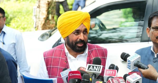 ਨੀਟ ਪੇਪਰ ਲੀਕ ਨਾਲ ਲੱਖਾਂ ਵਿਦਿਆਰਥੀਆਂ ਦੇ ਸੁਪਨੇ ਟੁੱਟੇ, ਕੇਂਦਰ ਦੀ ਨਾਕਾਮੀ ਅਤੇ ਵਿਦਿਆਰਥੀਆਂ ਨਾਲ ਧੋਖਾਧੜੀ-ਮੁੱਖ ਮੰਤਰੀ ਭਗਵੰਤ ਸਿੰਘ ਮਾਨ
