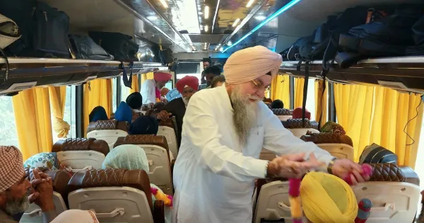 ਸਪੀਕਰ ਵੱਲੋਂ  ਪਿੰਡ ਢੀਮਾਂ ਵਾਲੀ ਅਤੇ ਕੋਟਕਪੂਰਾ ਤੋਂ ਮੁੱਖ ਮੰਤਰੀ ਤੀਰਥ ਯਾਤਰਾ ਯੋਜਨਾ ਤਹਿਤ ਦੋ ਬੱਸਾਂ ਨੂੰ ਰਵਾਨਾ