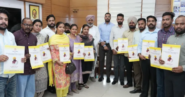 ਵਿੱਤ ਮੰਤਰੀ ਹਰਪਾਲ ਸਿੰਘ ਚੀਮਾ ਨੇ ਆਬਕਾਰੀ ਤੇ ਕਰ ਵਿਭਾਗ ਵਿੱਚ 14 ਨਵੇਂ ਭਰਤੀ ਹੋਏ ਮੁਲਾਜ਼ਮਾਂ ਨੂੰ ਨਿਯੁਕਤੀ ਪੱਤਰ ਸੌਂਪੇ
