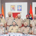 ਸਰਹੱਦ ਪਾਰੋਂ ਹਥਿਆਰ ਤਸਕਰੀ ਵਾਲੇ ਮਾਡਿਊਲ ਨਾਲ ਸਬੰਧਤ ਅੱਠ ਵਿਅਕਤੀ 11 ਆਧੁਨਿਕ ਪਿਸਤੌਲਾਂ ਸਣੇ ਕਾਬੂ